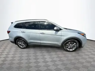 Hyundai SANTA FE 2018 SE 4p SUV