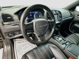 Chrysler 300 2019 AWD S 4p Sedan
