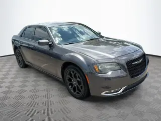 Chrysler 300 2019 AWD S 4p Sedan