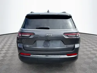 Jeep Grand Cherokee L 2025 4x2 Laredo 4p SUV