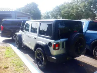 Jeep Wrangler 2023 4x4 Jeep Beach Edition SUV 4p