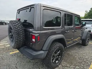Jeep Wrangler Unlimited 2022 4x4 Sport 4p SUV