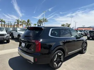 Kia Telluride 2025 AWD S 4p SUV