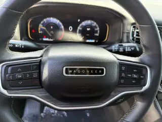 Jeep Wagoneer L 2024 4x2 Serie II 4p SUV