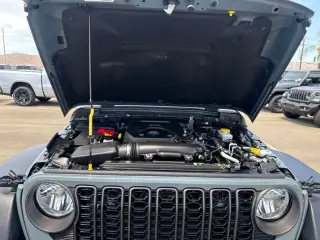 Jeep Wrangler 2025 4x4 Sport 4p SUV