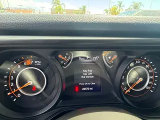 Jeep Wrangler 2025 4x4 Sport 4p SUV