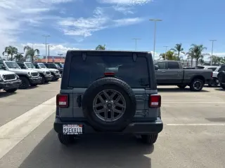 Jeep Wrangler 2025 4x4 Sport 4p SUV