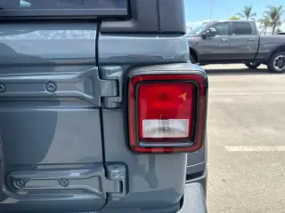 Jeep Wrangler 2025 4x4 Sport 4p SUV