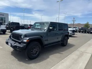 Jeep Wrangler 2025 4x4 Sport 4p SUV
