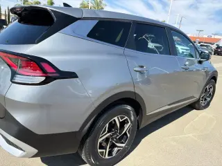 Kia Sportage 2023 LX 4p SUV