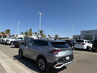 Kia Sportage 2023 LX 4p SUV