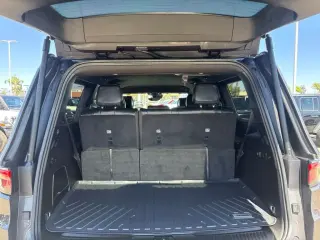 Jeep Wagoneer 2023 4x4 4p SUV