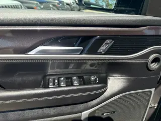 Jeep Wagoneer 2023 4x4 4p SUV
