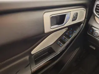 Ford Explorer 2022 Platinum 4p SUV