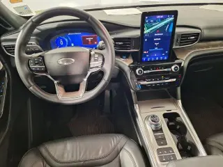 Ford Explorer 2022 Platinum 4p SUV