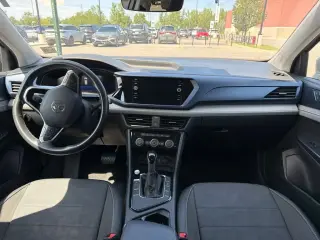 Volkswagen Taos 2024 SE 4p SUV
