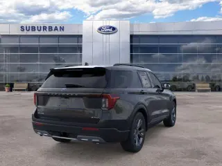 Ford Explorer 2026 AWD Active 4p SUV