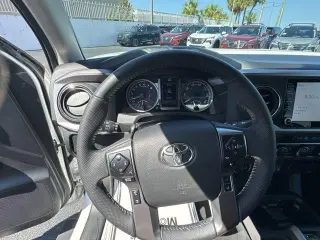 Toyota Tacoma 2023 4x4 TRD Pro 4p Cab Doble 5.0 ft SB 6M