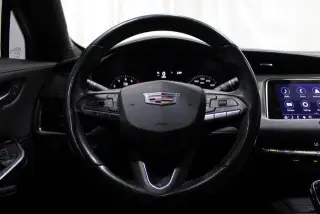 Cadillac XT4 2023 4x4 Sport 4p Crossover