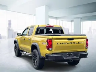 Chevrolet Colorado 2023 4x4 Trail Boss 4dr Crew Cab 5 ft. SB