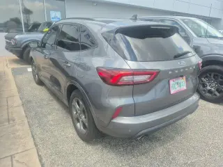 Ford Escape 2023 ST-Line 4p SUV