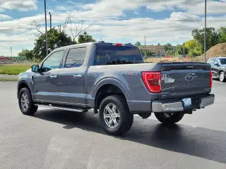 Ford F-150 2021 4x4 XLT 4p SuperCrew 5.5 pies CB