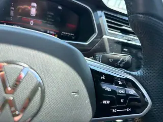 Volkswagen Tiguan 2024 AWD SE R-Line Black 4Motion 4p SUV