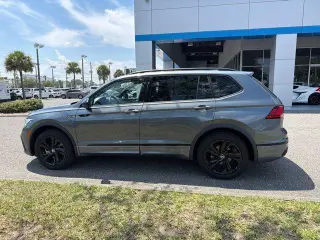 Volkswagen Tiguan 2024 AWD SE R-Line Black 4Motion 4p SUV