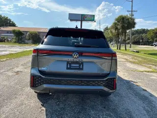Volkswagen Tiguan 2026 AWD SE R-Line Black 4Motion 4p SUV