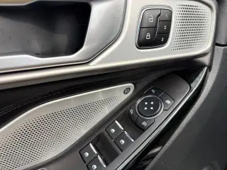 Ford Explorer 2023 AWD Platinum 4p SUV