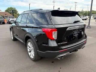 Ford Explorer 2023 AWD Platinum 4p SUV