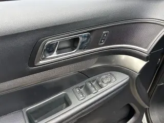 Ford Explorer 2018 4x4 XLT SUV de 4 puertas
