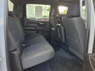Chevrolet Silverado 1500 2024 4x2 Custom 4dr Crew Cab 5.8 ft. SB