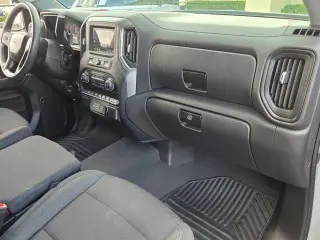 Chevrolet Silverado 1500 2024 4x2 Custom 4dr Crew Cab 5.8 ft. SB