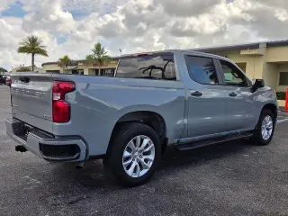 Chevrolet Silverado 1500 2024 4x2 Custom 4dr Crew Cab 5.8 ft. SB