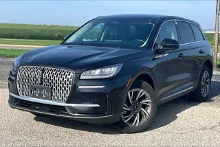 Lincoln Corsair 2024 AWD Premiere 4p SUV