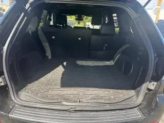 Jeep Grand Cherokee 2020 4x4 Laredo 4p SUV