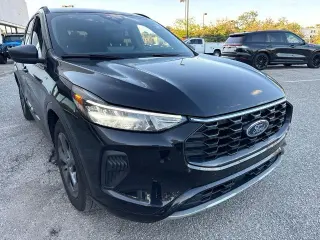 Ford Escape 2023 ST-Line 4p SUV