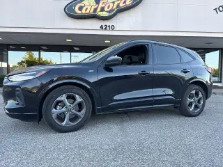 Ford Escape 2023 ST-Line 4p SUV
