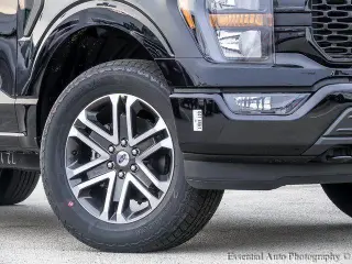 Ford F-150 2023 4x4 XL 4dr SuperCab 6.5 ft. SB