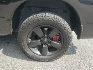 Ram 1500 2017 4x2 Tradesman 4p Camioneta Cabina Extendida 5.5 ft. SB