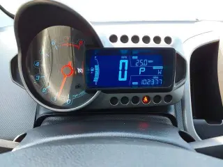 Chevrolet Sonic 2016 LT Auto 4p Sedan