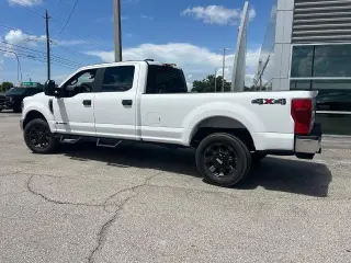 Ford F-250 Super Duty 2021 4x4 XL 4p Camioneta Cabina Extendida 6.8 ft. LBS Caja Corta