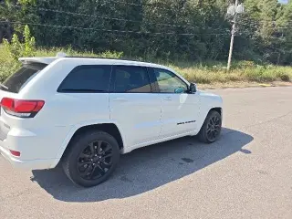 Jeep Grand Cherokee 2019 4x4 Laredo 4p SUV