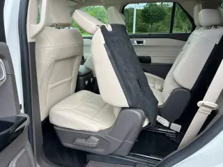 Ford Explorer 2023 AWD Platinum 4dr SUV