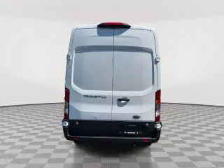 Ford Transit 2025 250 3dr LWB Techo Alto Furgoneta de Carga Extendida
