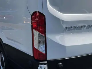 Ford Transit 2025 250 3dr LWB Techa Alta Extendida Camioneta de Carga