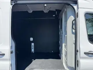 Ford Transit 2025 250 3dr LWB Techa Alta Extendida Camioneta de Carga