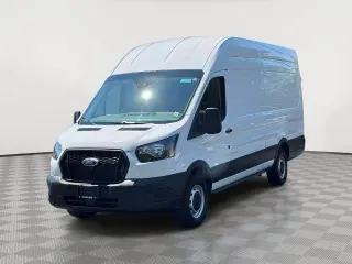 Ford Transit 2025 250 3dr LWB Techa Alta Extendida Camioneta de Carga