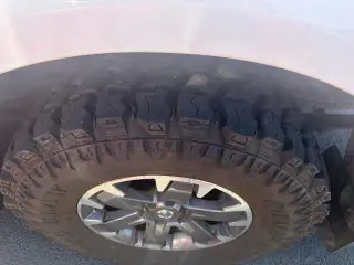 Nissan Frontier 2019 4x4 PRO-4X 4p Camioneta Cabina Doble 5 ft. SB 6M